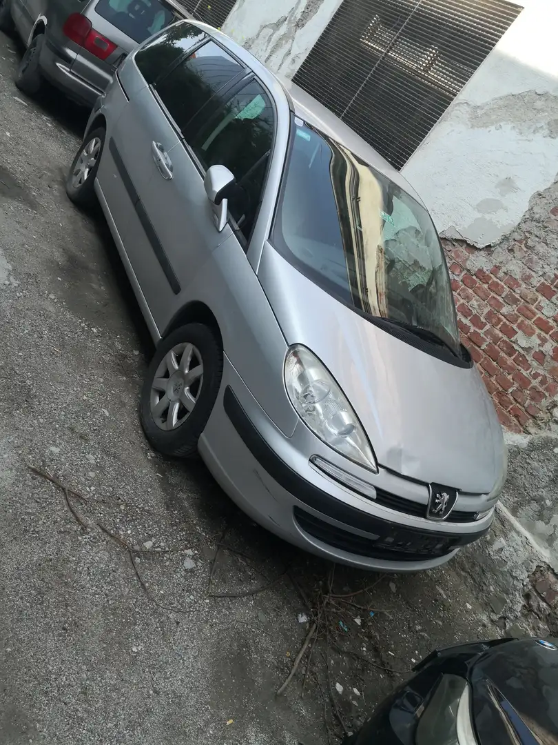 Peugeot 807 807 ST 2,0 HDI 136 ST Silber - 1