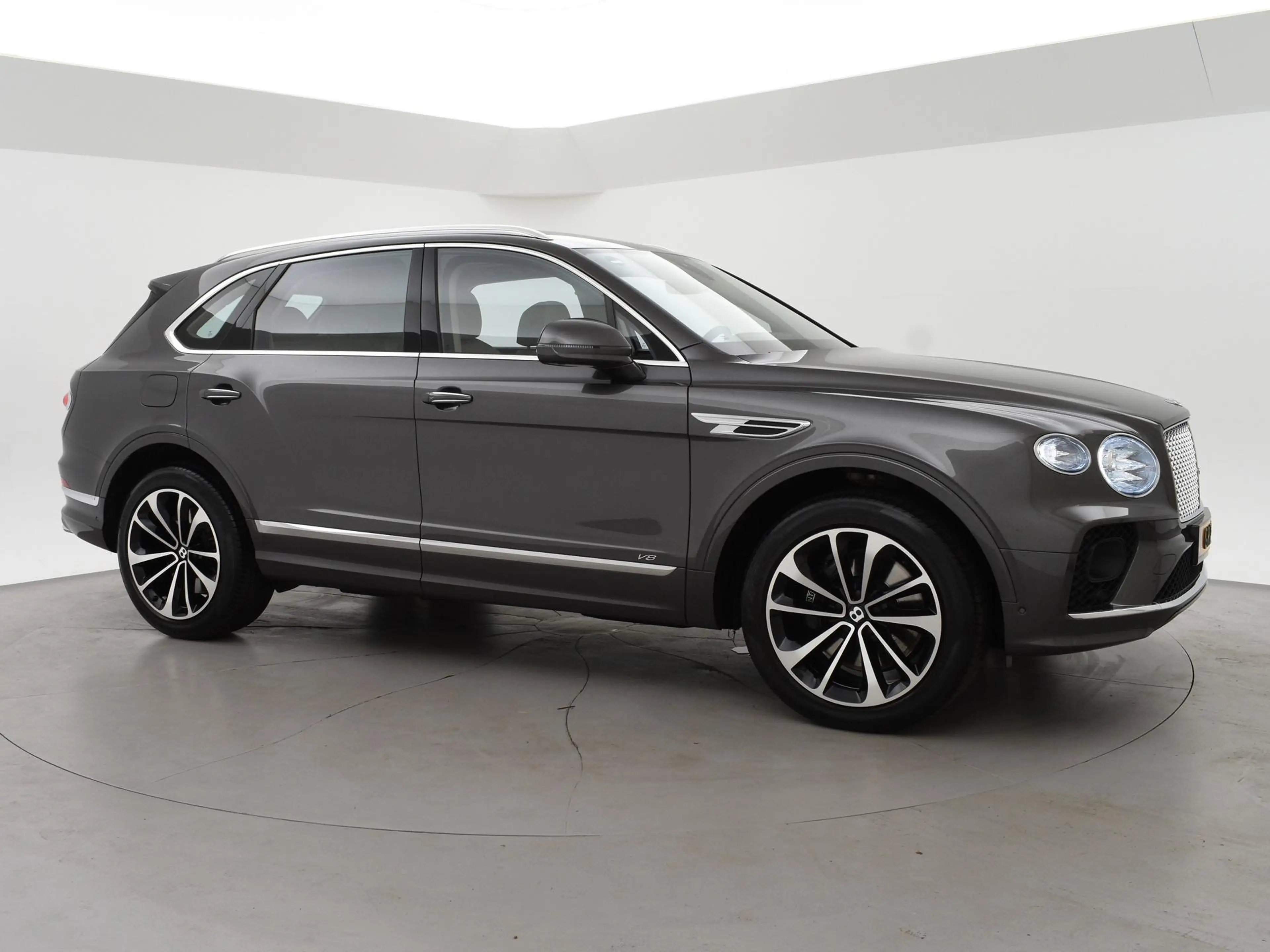 Bentley Bentayga 4.0 V8 550 PK 1e EIGENAAR *30.095 KM* + TOURING PA — photo 28