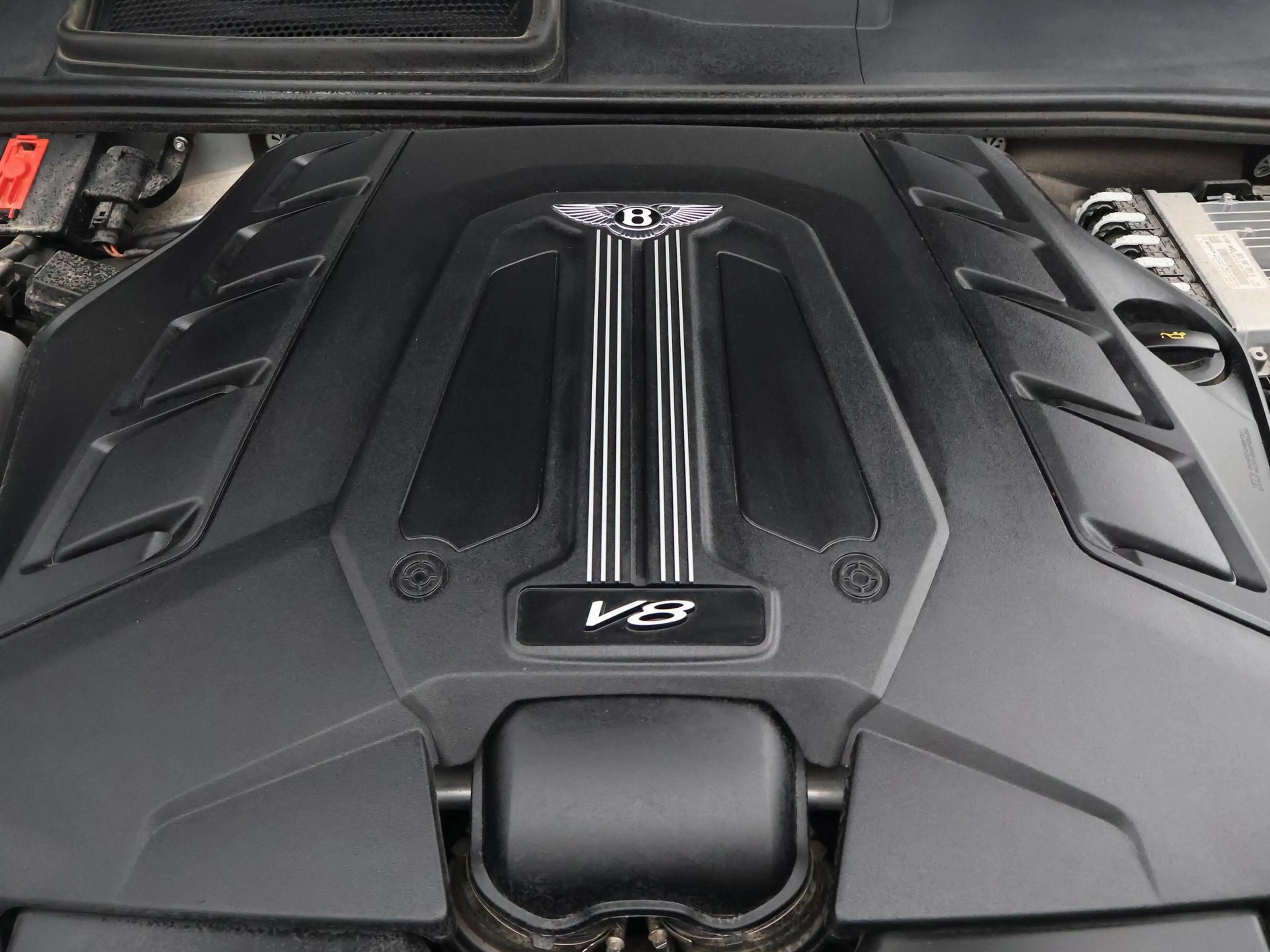 Bentley Bentayga 4.0 V8 550 PK 1e EIGENAAR *30.095 KM* + TOURING PA — photo 40