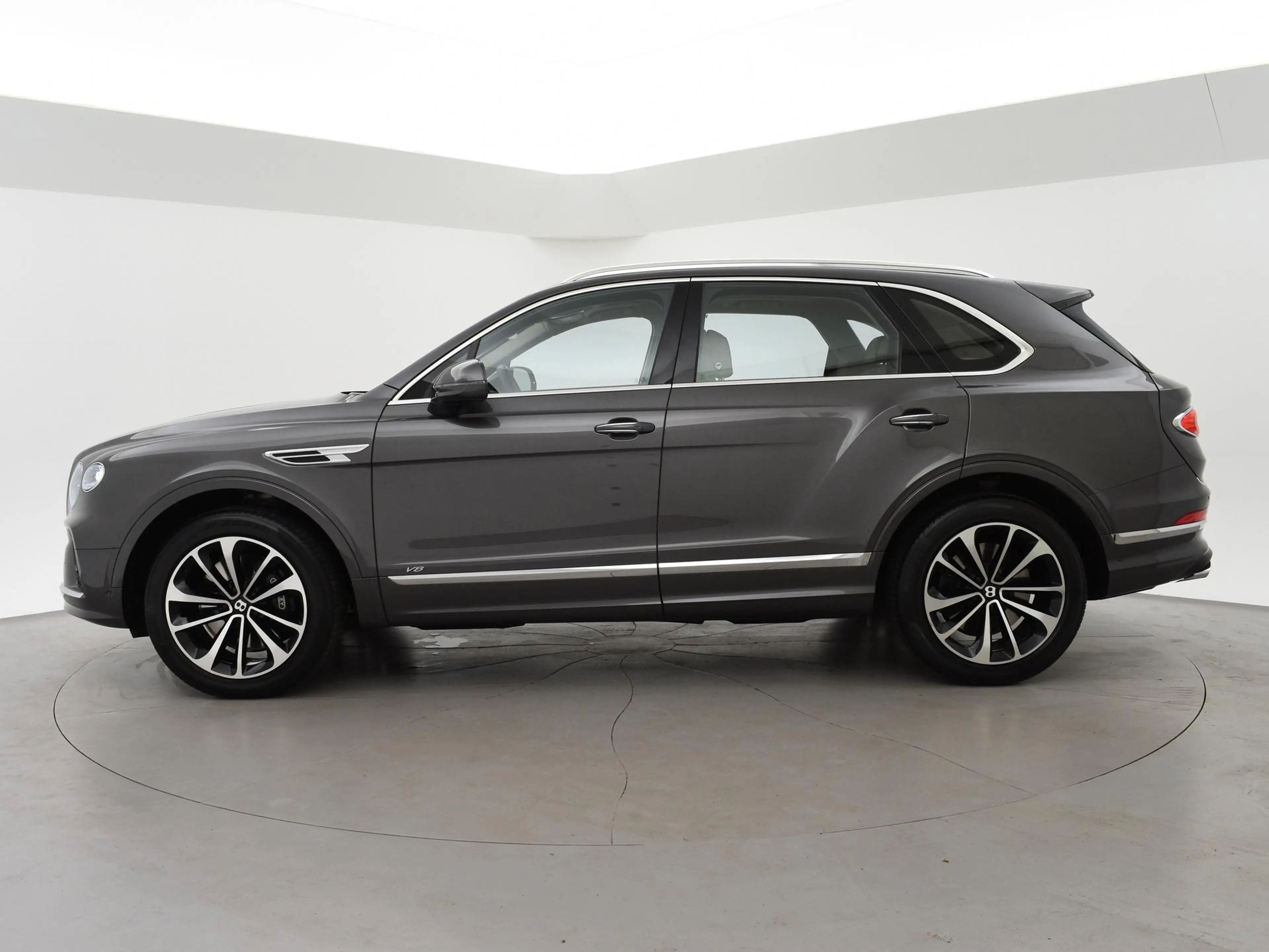 Bentley Bentayga 4.0 V8 550 PK 1e EIGENAAR *30.095 KM* + TOURING PA — photo 5