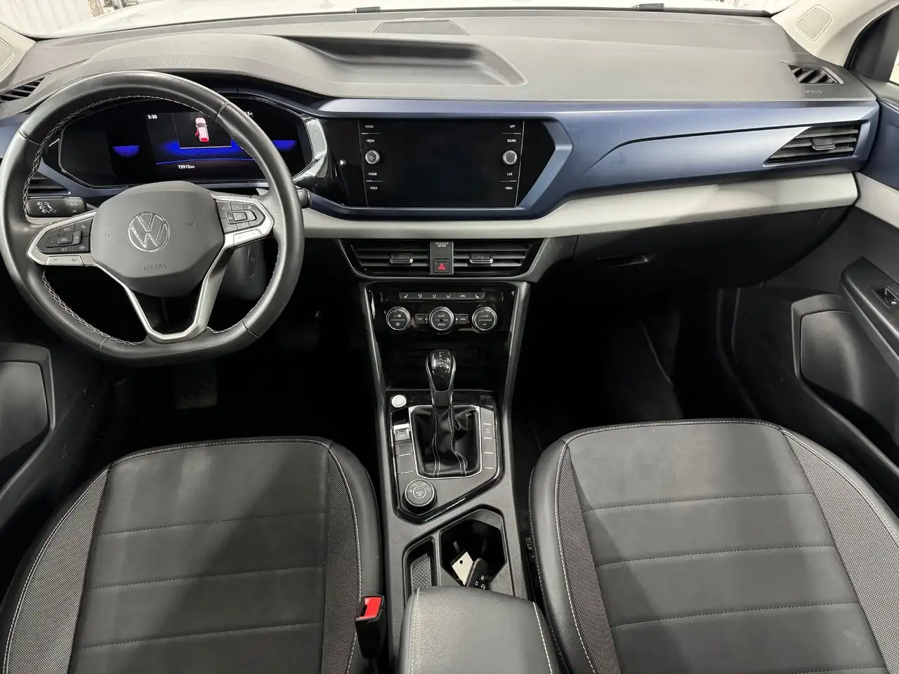Volkswagen Taos снимка Volkswagen Taos