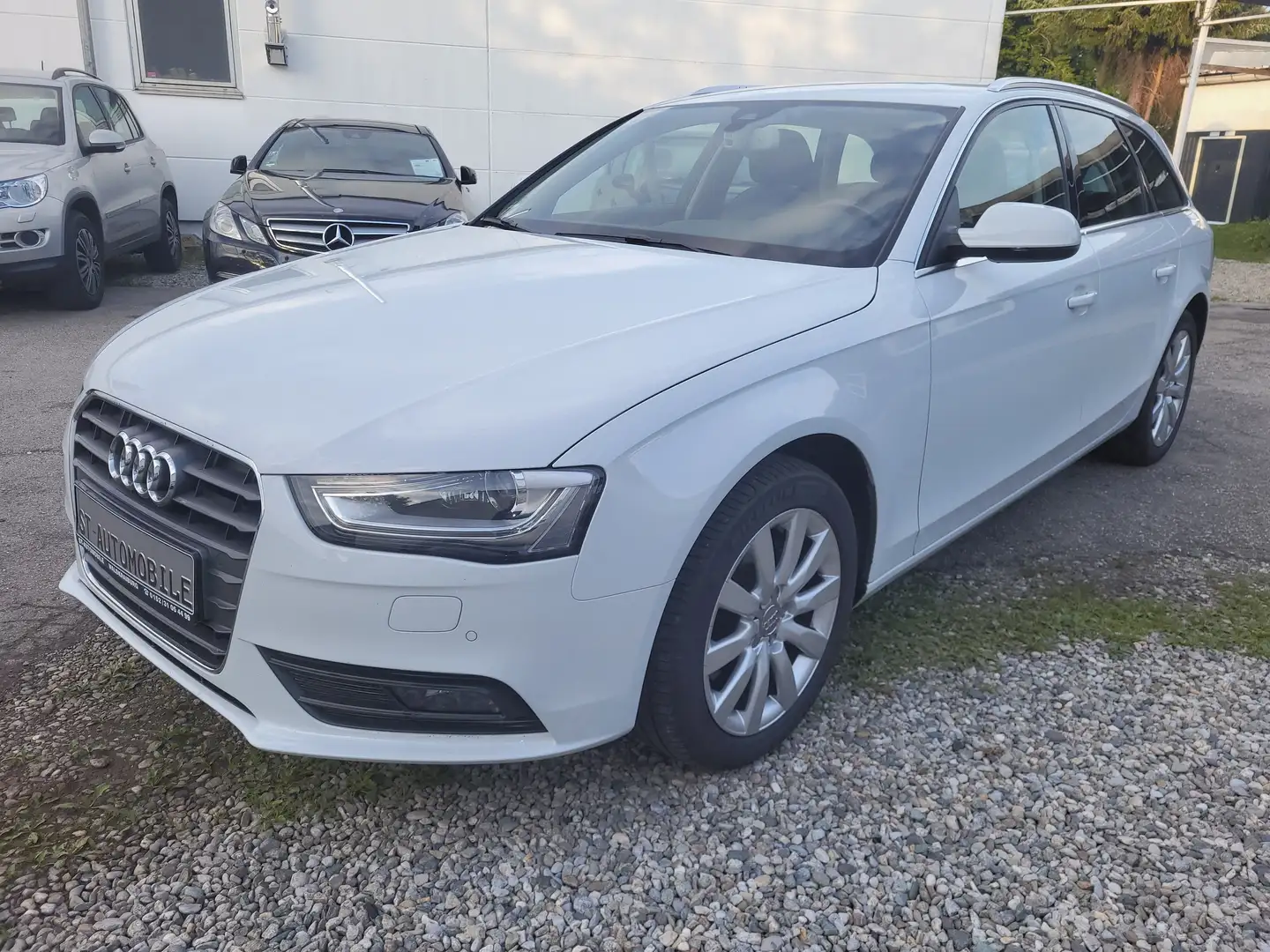 Audi A4 Ambition Wit - 1
