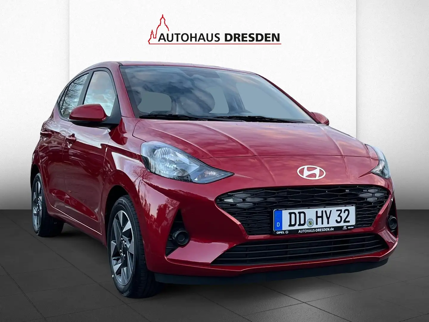 Hyundai i10 1.0 Trend Navi+SHZ+Kam.+KlimaA Roşu - 2