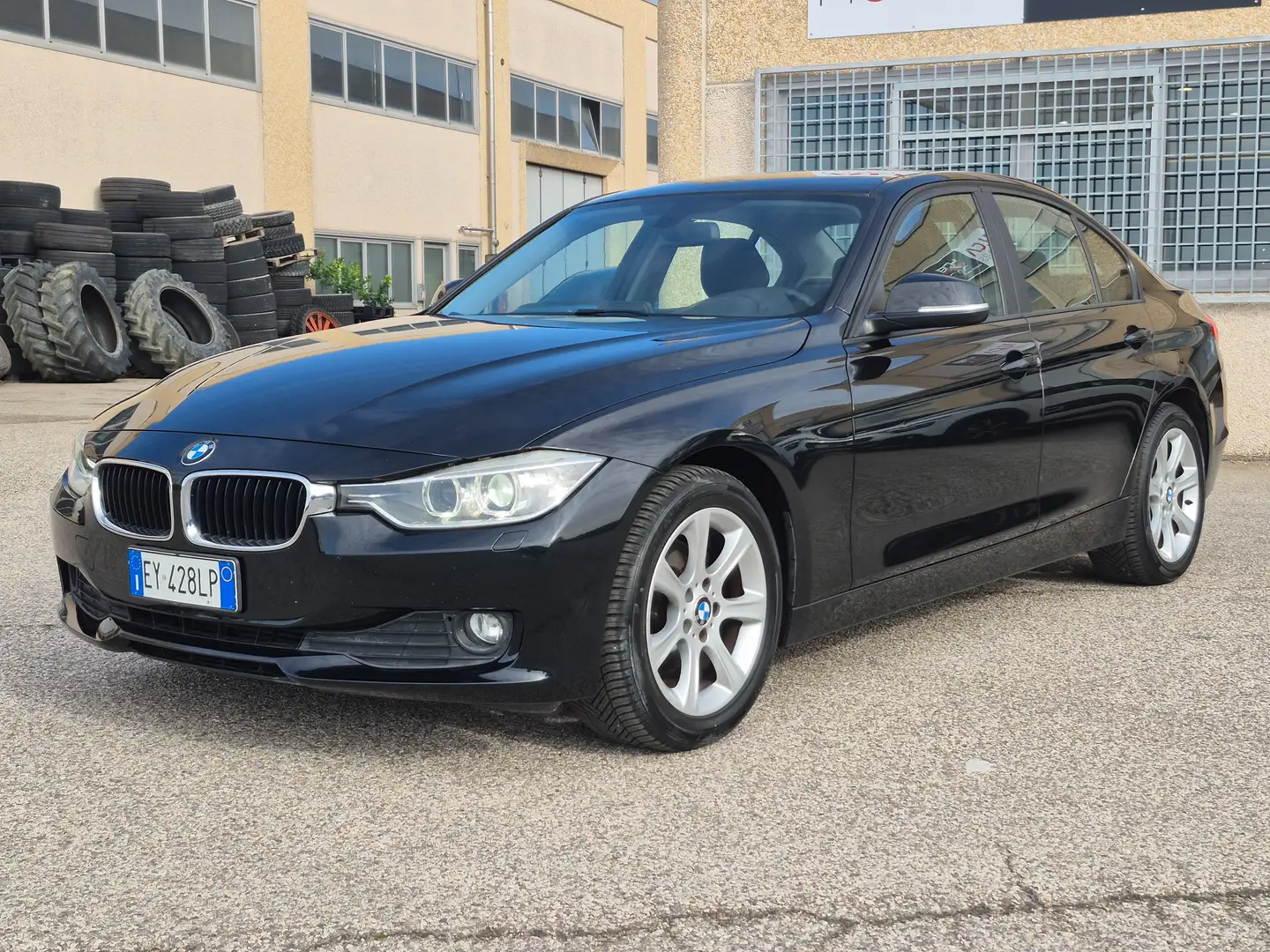 BMW 320 d F30 Berlina Business auto PREZZO REALE Nero - 2
