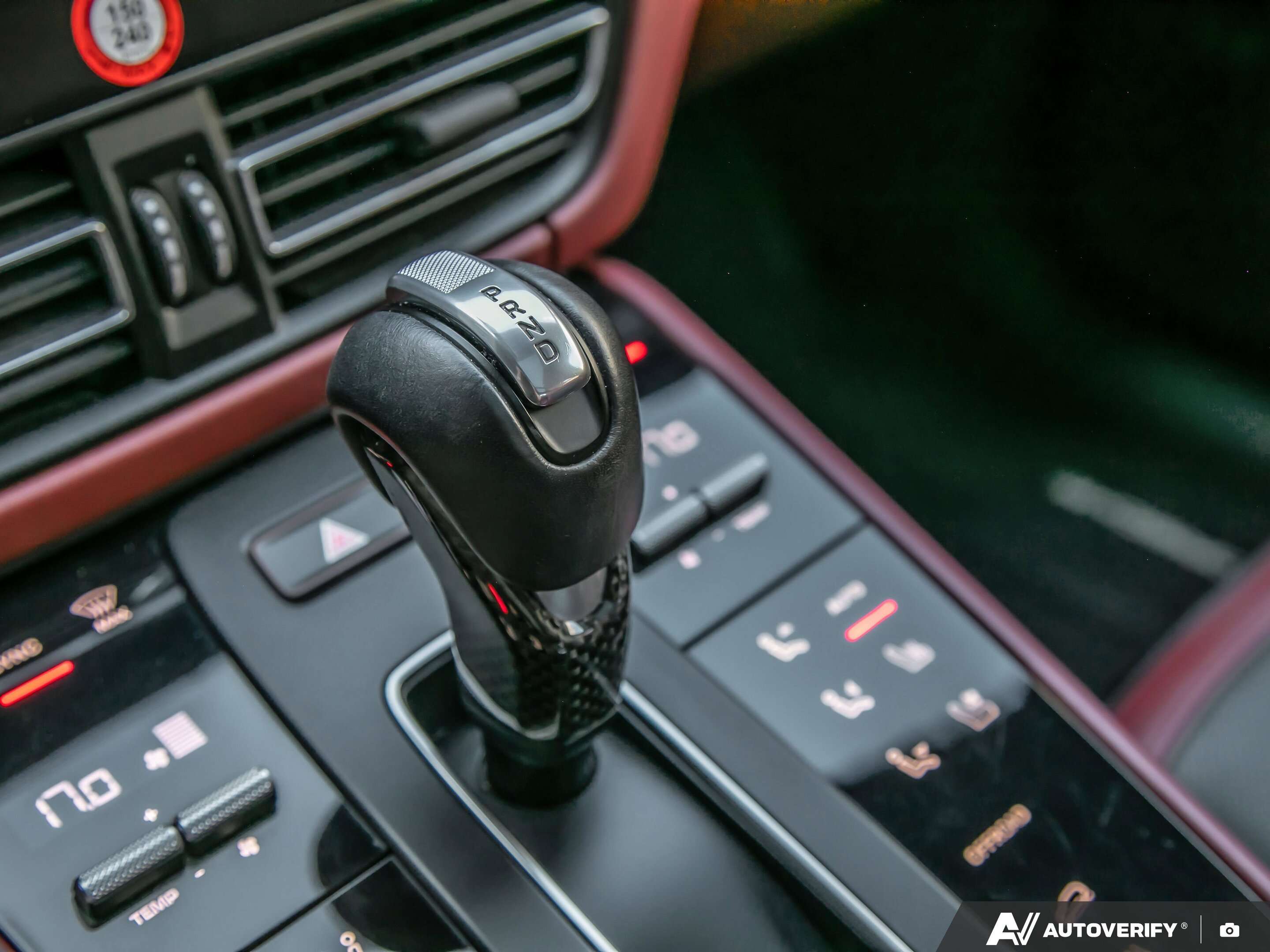 2023 Porsche Macan GTS thumb 22