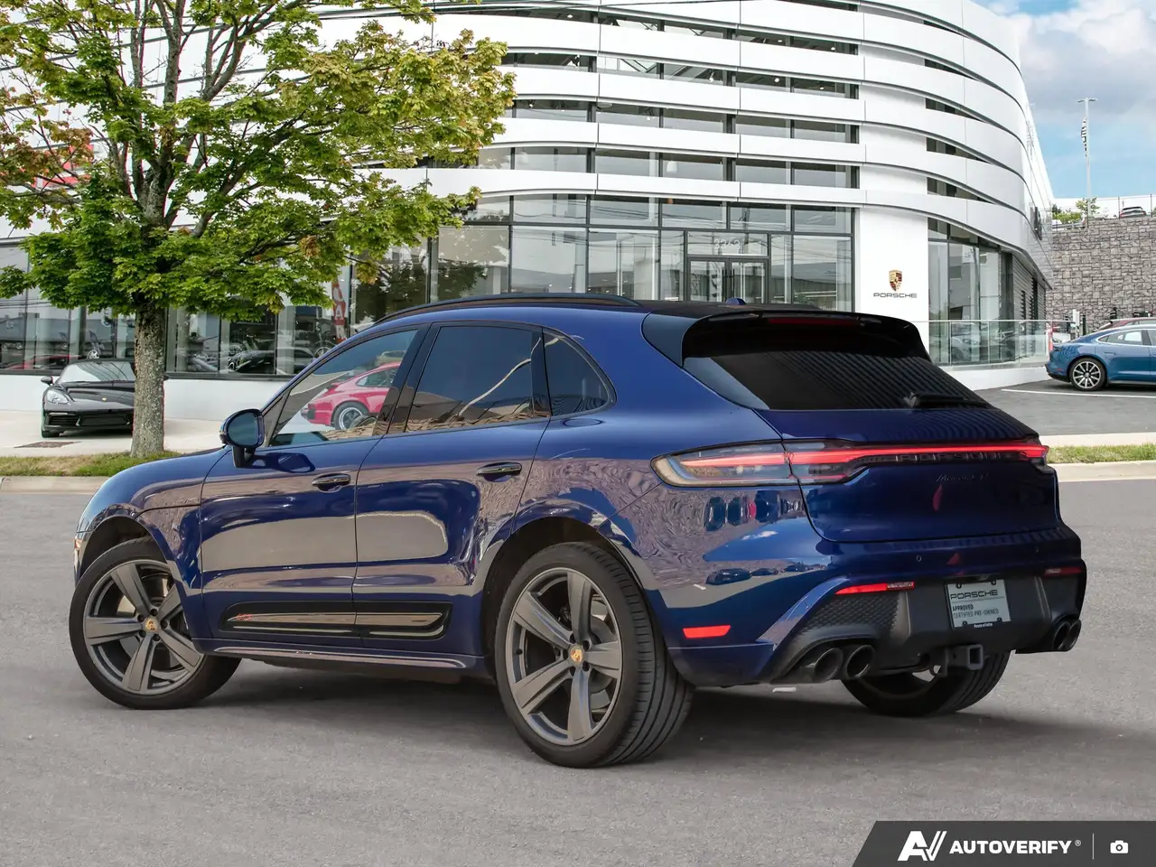 Porsche Macan снимка Porsche Macan