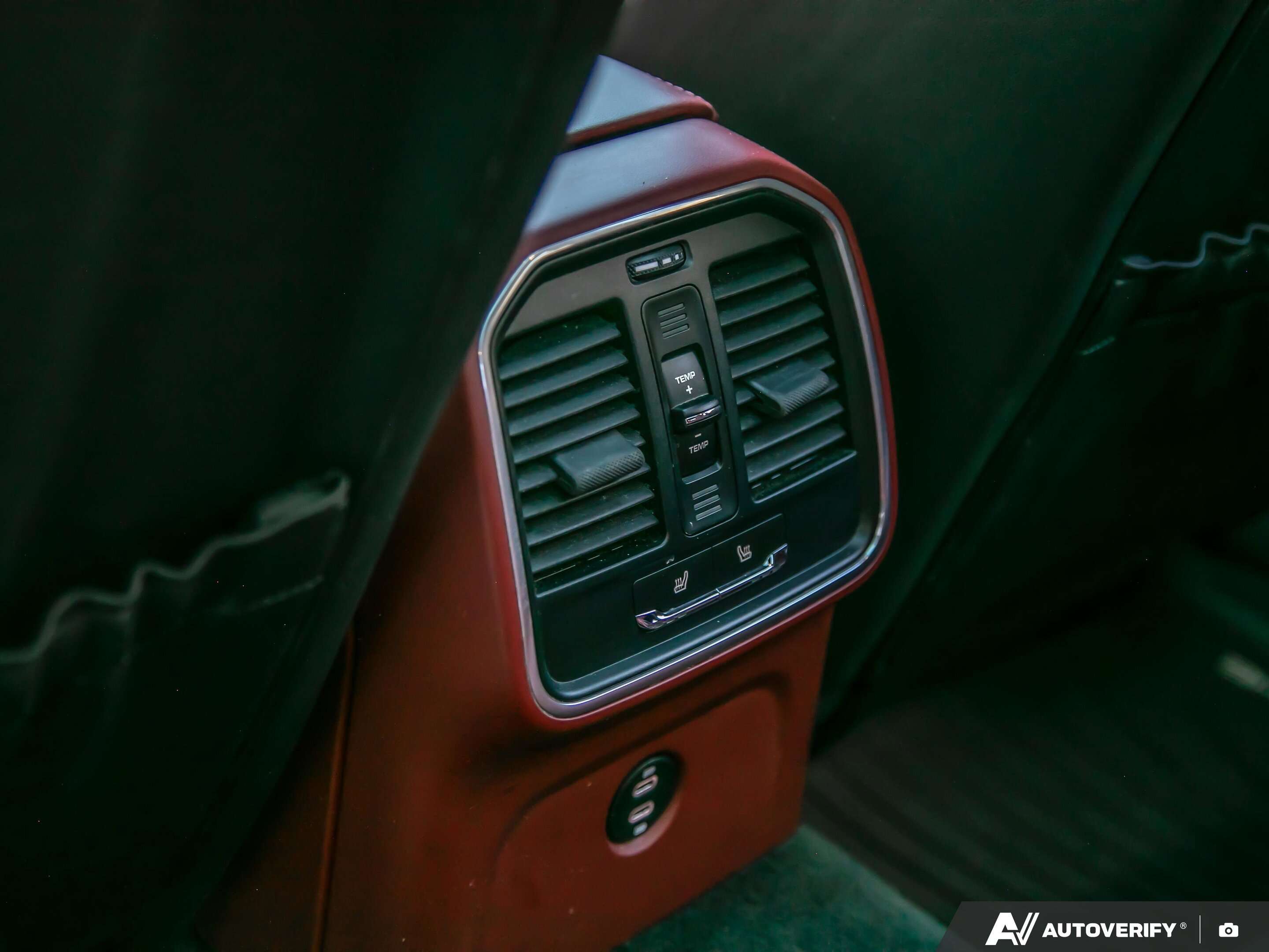 2023 Porsche Macan GTS thumb 35