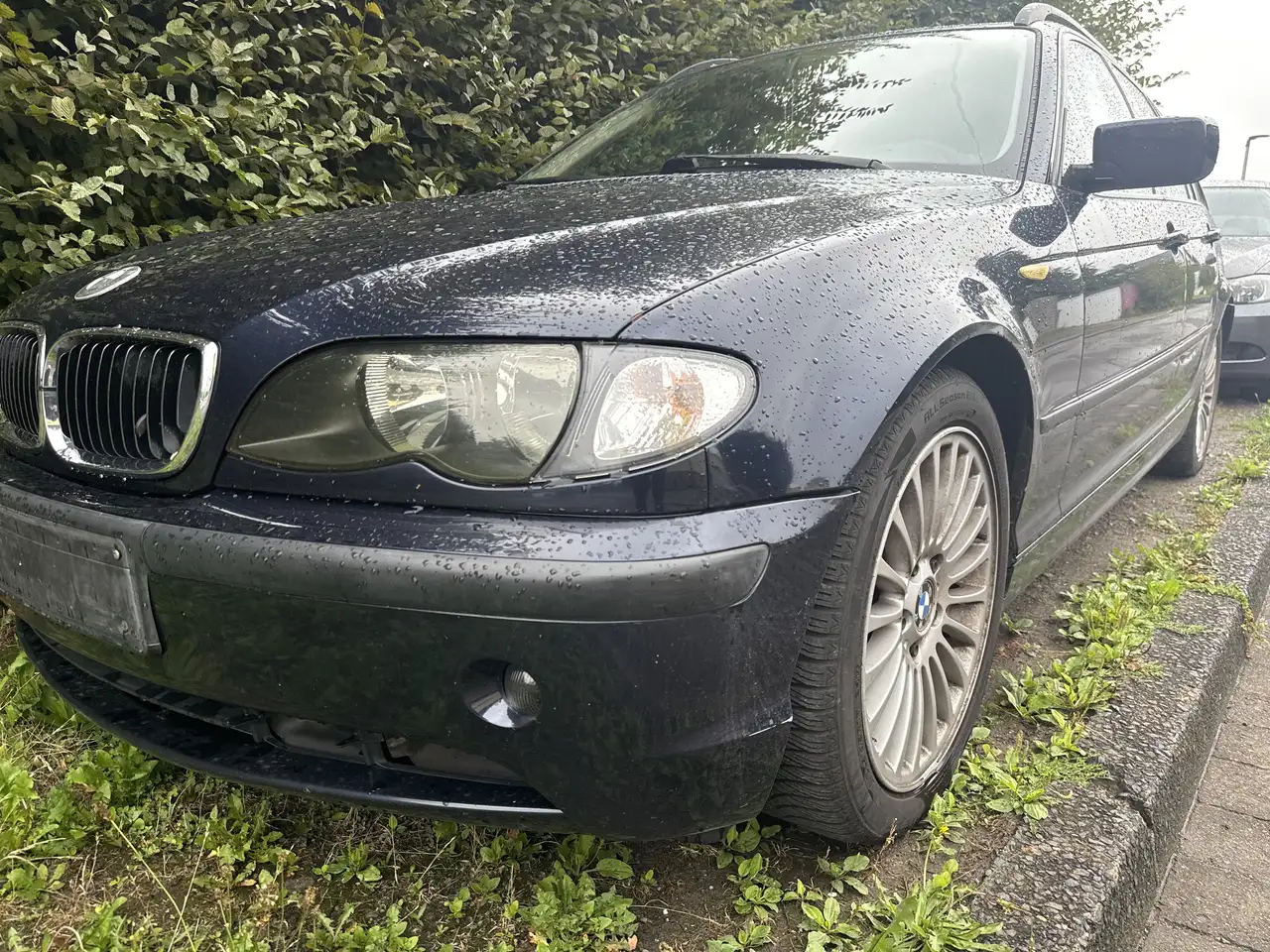 BMW 330 //, foto 2