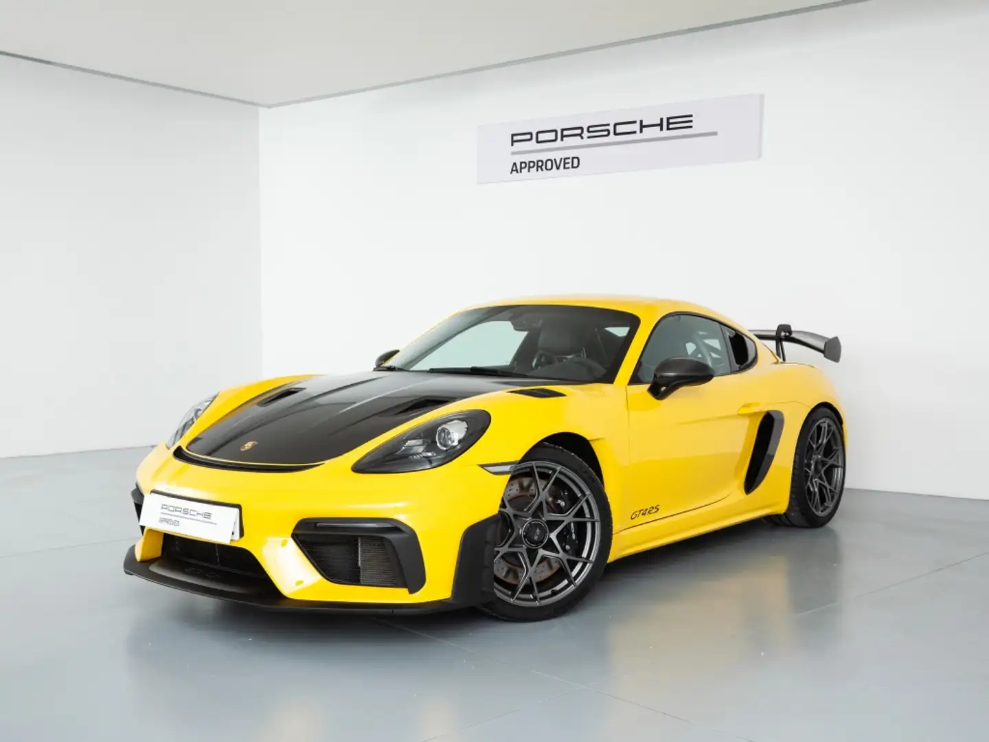 Porsche Cayman GT4 RS PDK Amarillo - 1