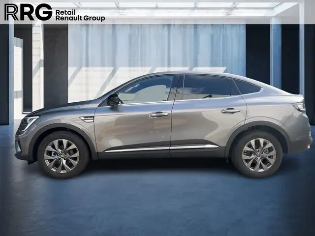 Renault Arkana view 2