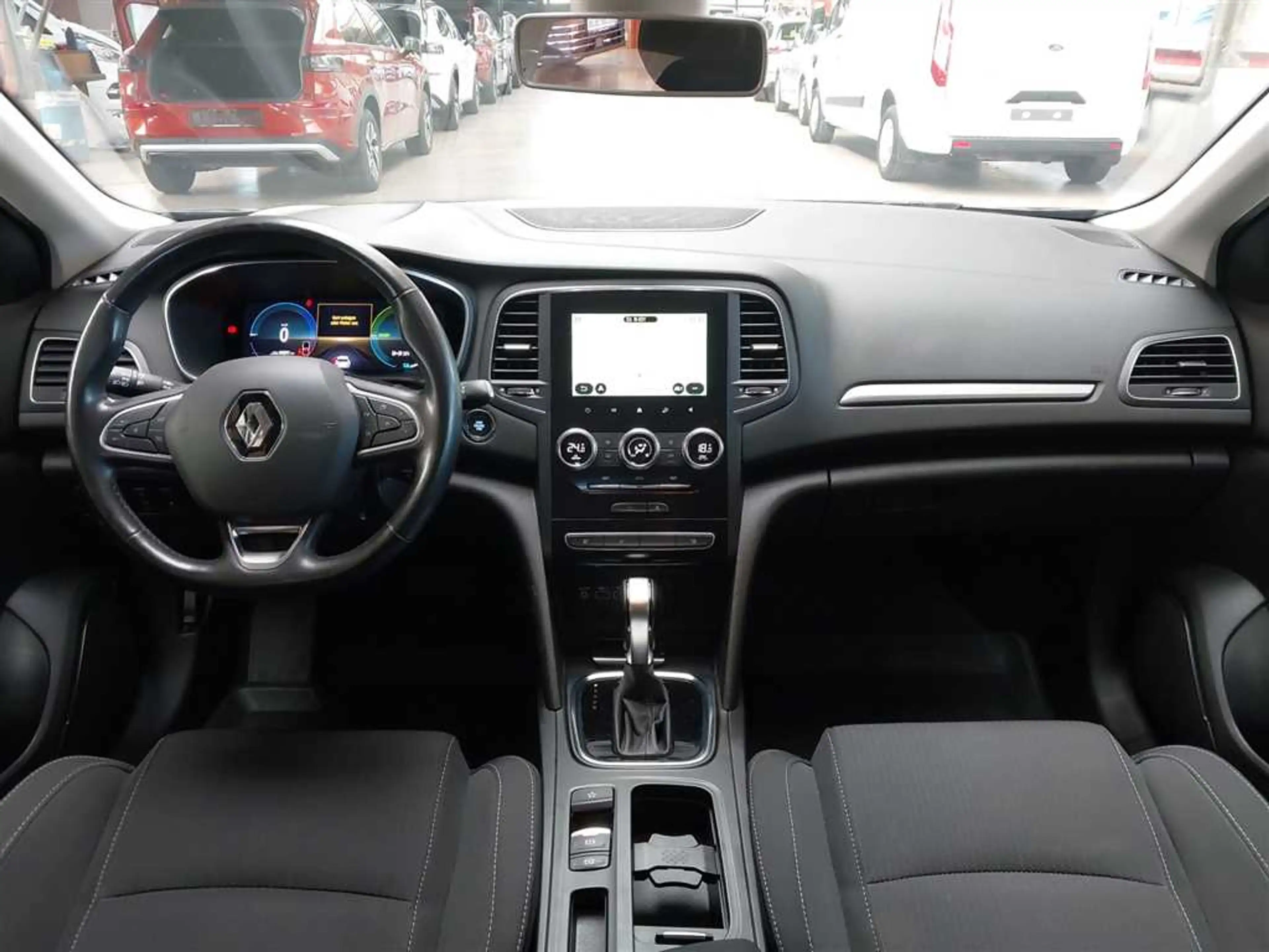 Renault Megane Business Edition 1.6 E-Tech — photo 12
