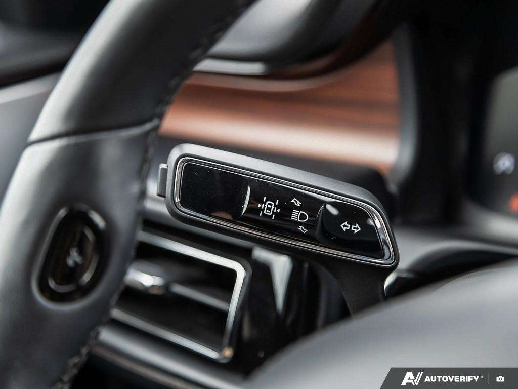 used 2022 Lincoln Aviator car, priced at $38,899