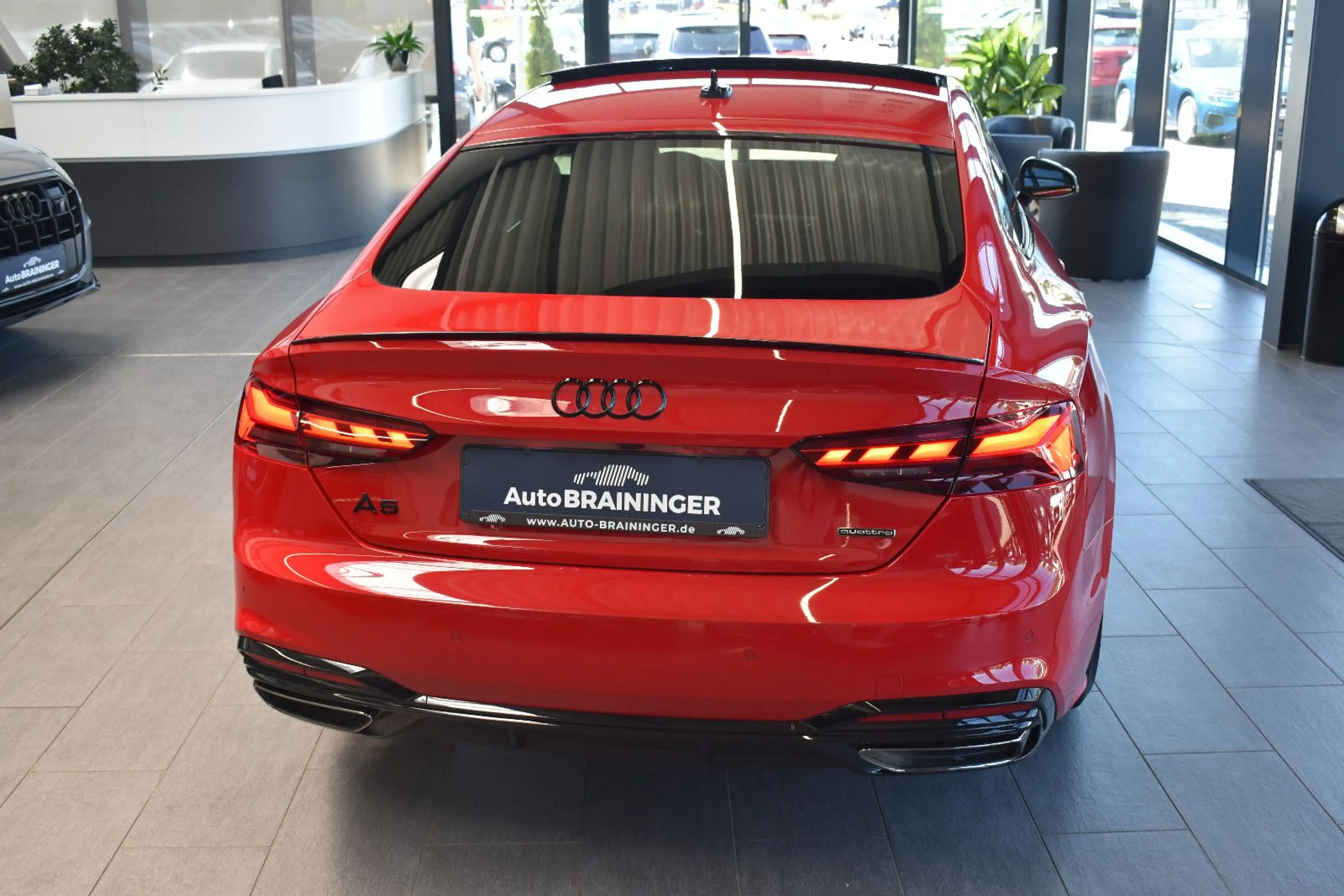 Audi A5 Sportback 40TDI Quattro S Line Laser~Pano~20" — photo 6