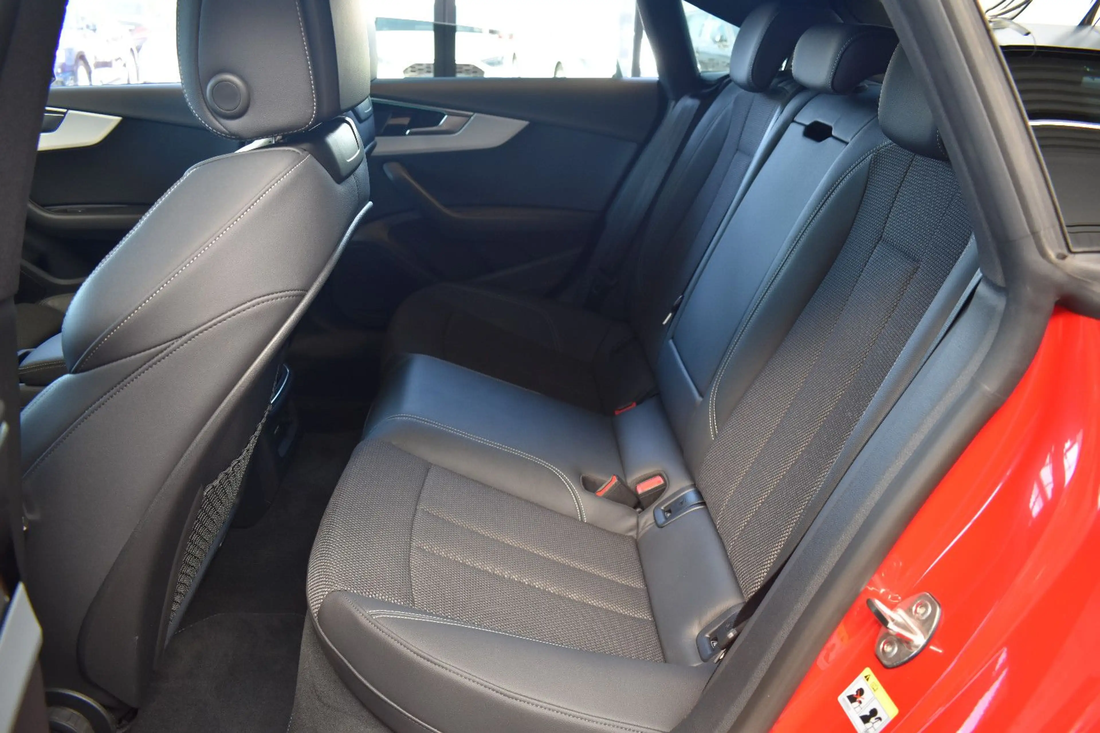 Audi A5 Sportback 40TDI Quattro S Line Laser~Pano~20" — photo 11