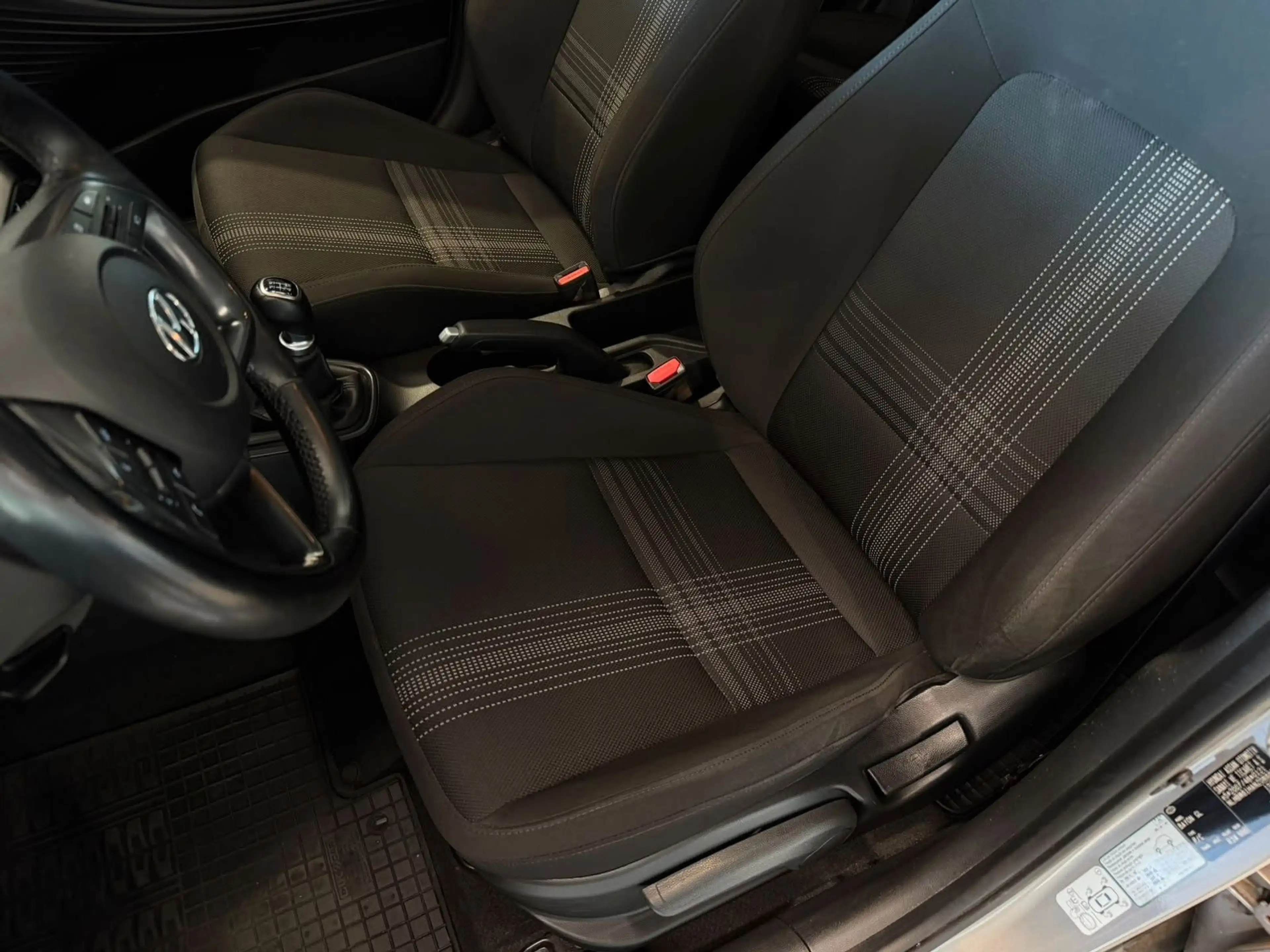 Hyundai BAYON Bayon Select 2WD — photo 9