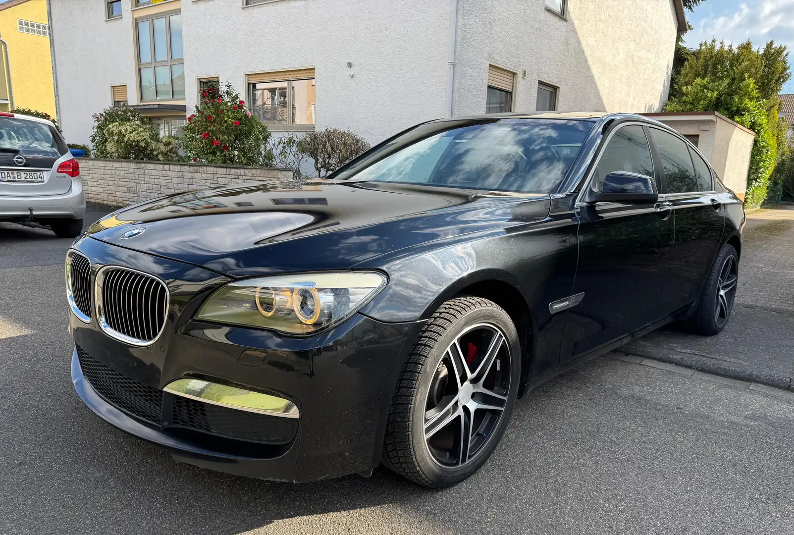 BMW 740 740d M Sport Paket 306 PS Negru - 1