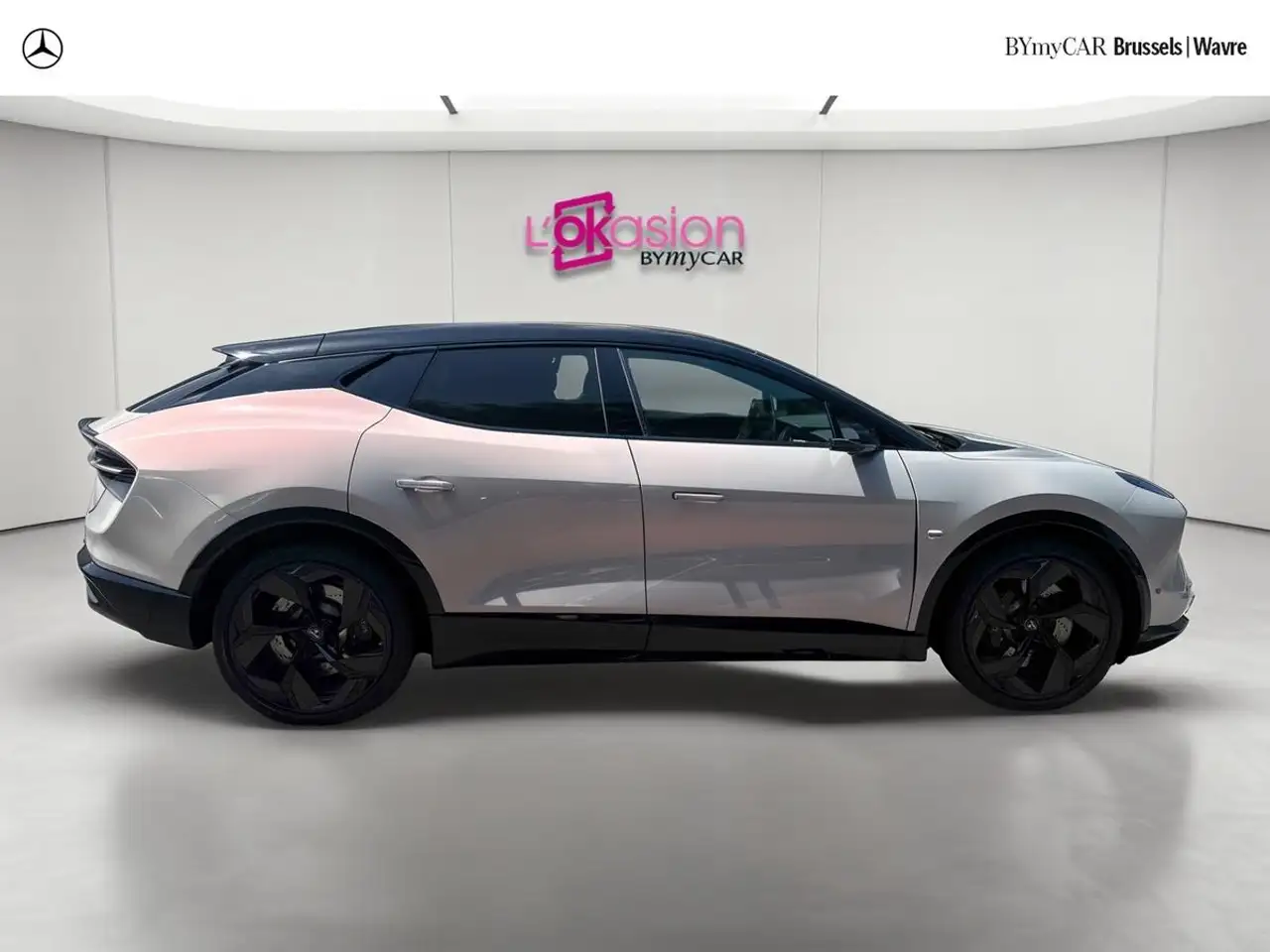 Lotus Eletre 2024