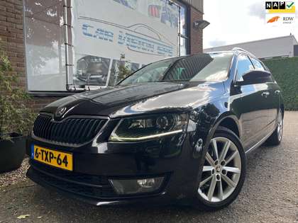 Skoda Octavia Combi 1.6 TDI Elegance Businessline|Automaat|Keyle