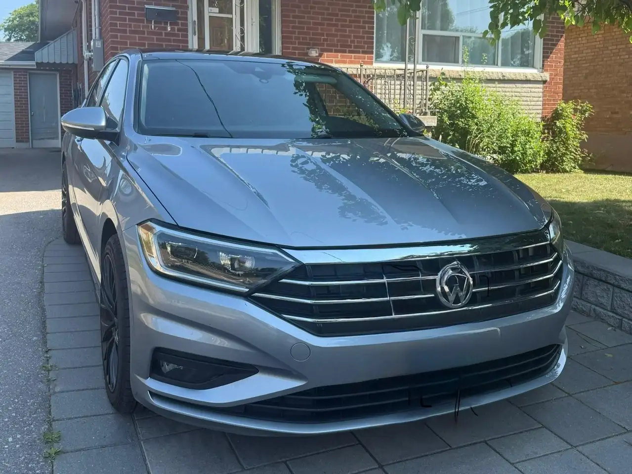 Volkswagen Jetta снимка Volkswagen Jetta