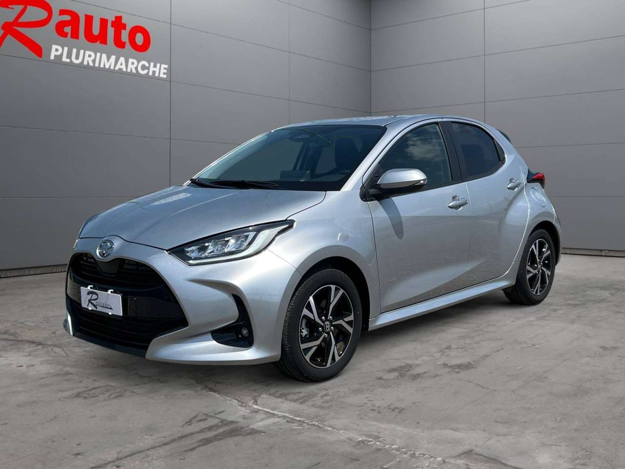 Toyota Yaris 1.5 Hybrid Trend PREZZO REALE
