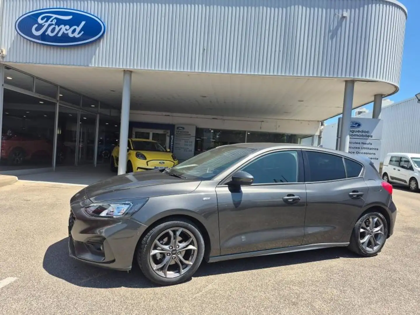 Ford Focus 1.0 Flexifuel 125ch mHEV ST-Line Business Gris - 2