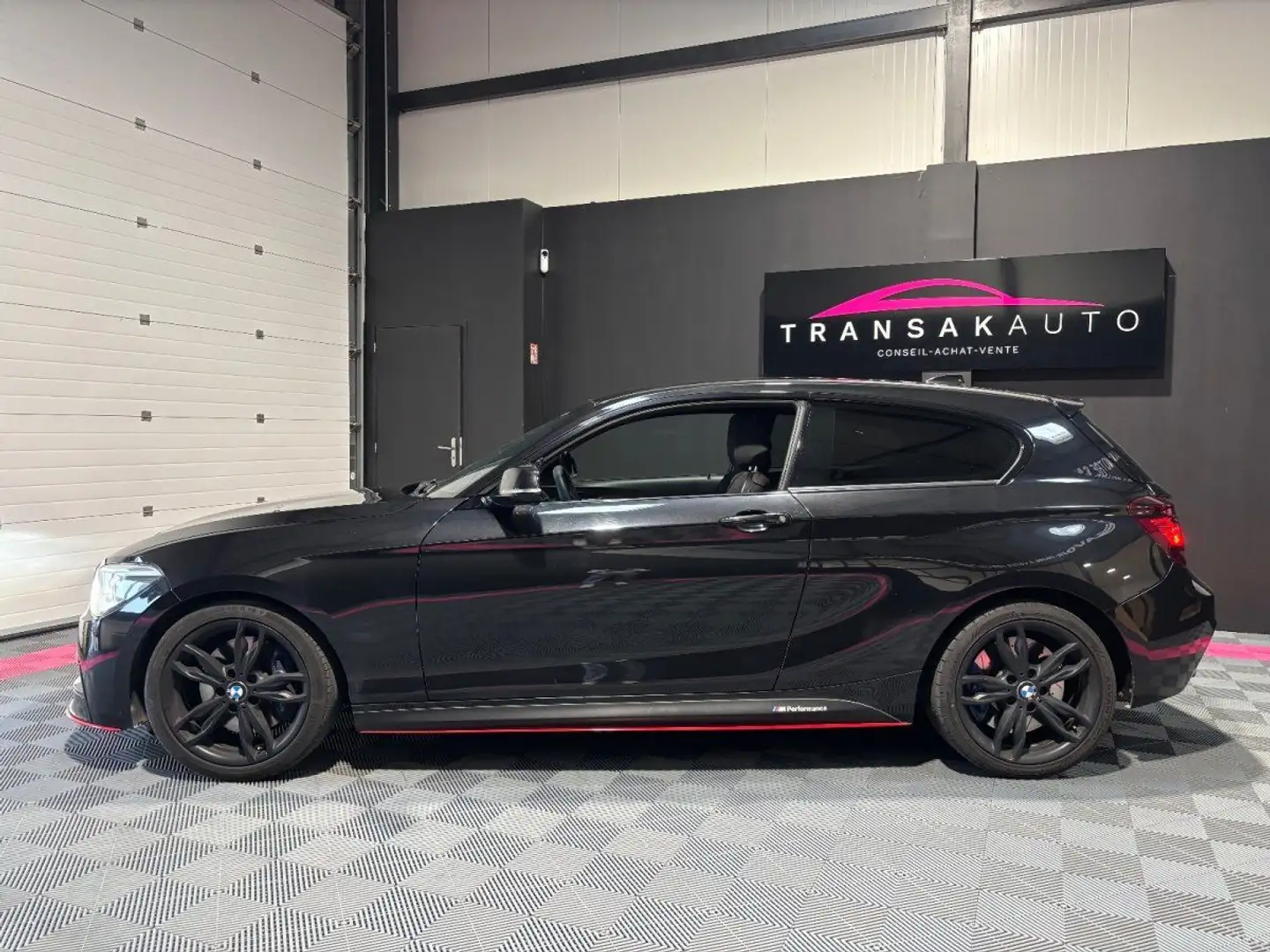 BMW 320 SERIE F21 M135i 320 ch Negro - 2