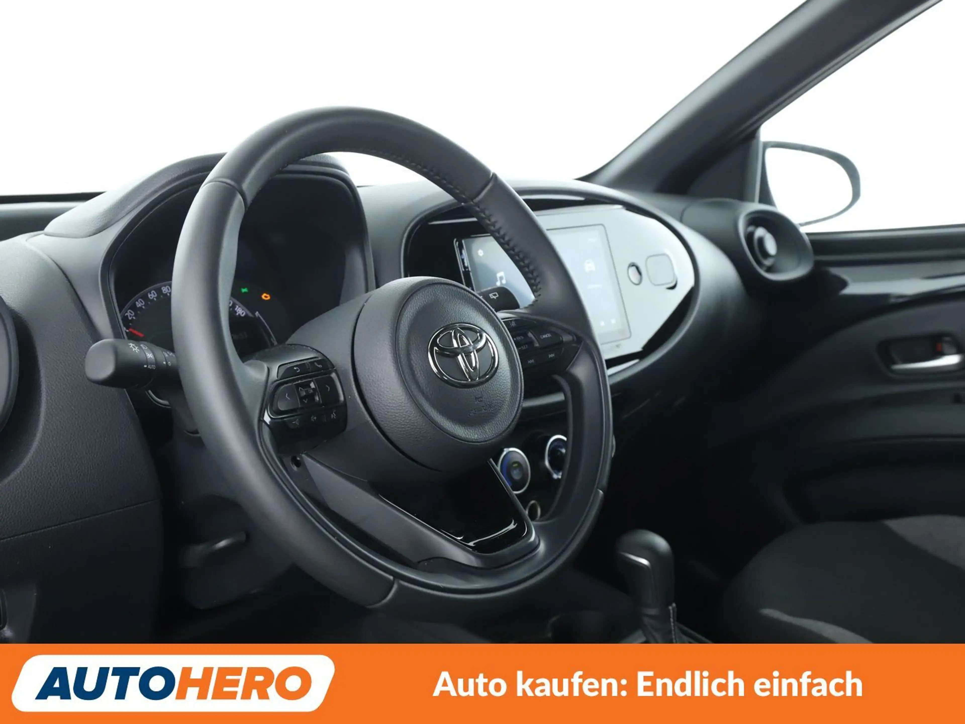 Toyota Aygo X 1.0 VVT-i Business Edition Aut.*ACC*CAM*SHZ* — photo 11