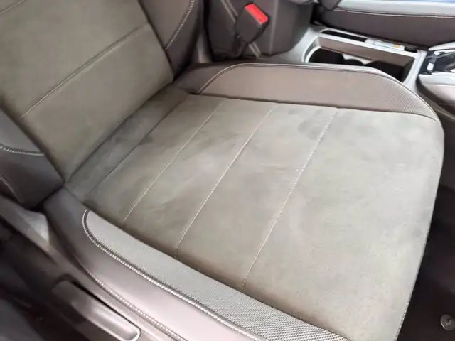 Volkswagen T-Roc view 10