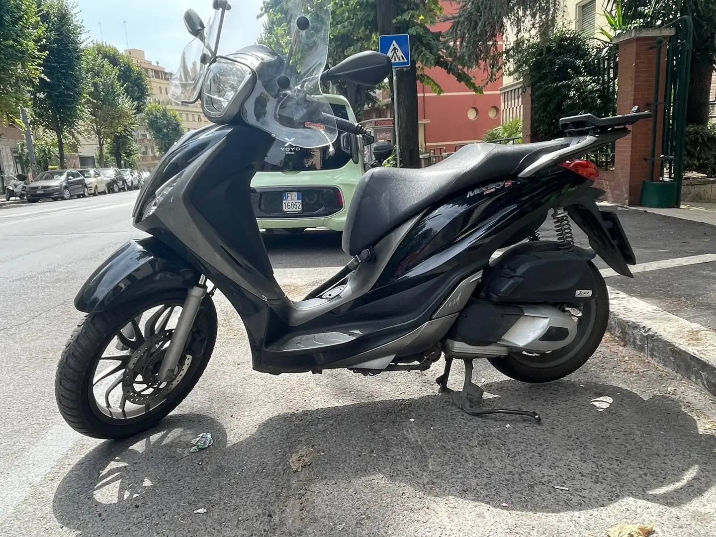 Piaggio Medley 150 S Чорний - 1