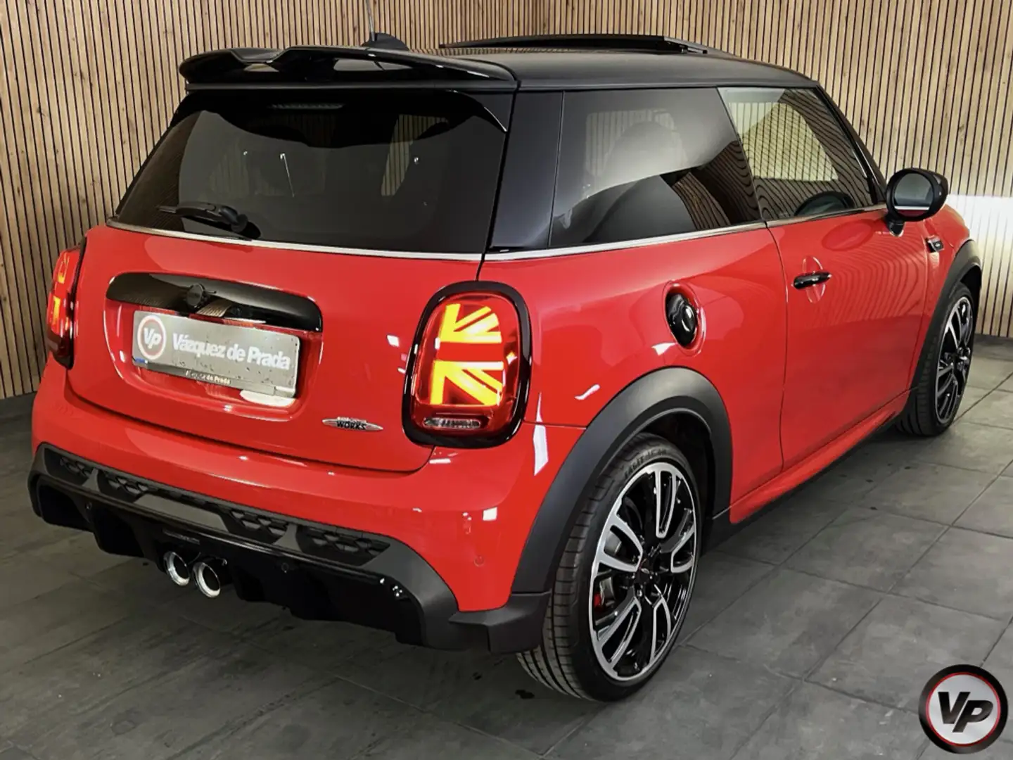 MINI John Cooper Works Aut. Rojo - 2