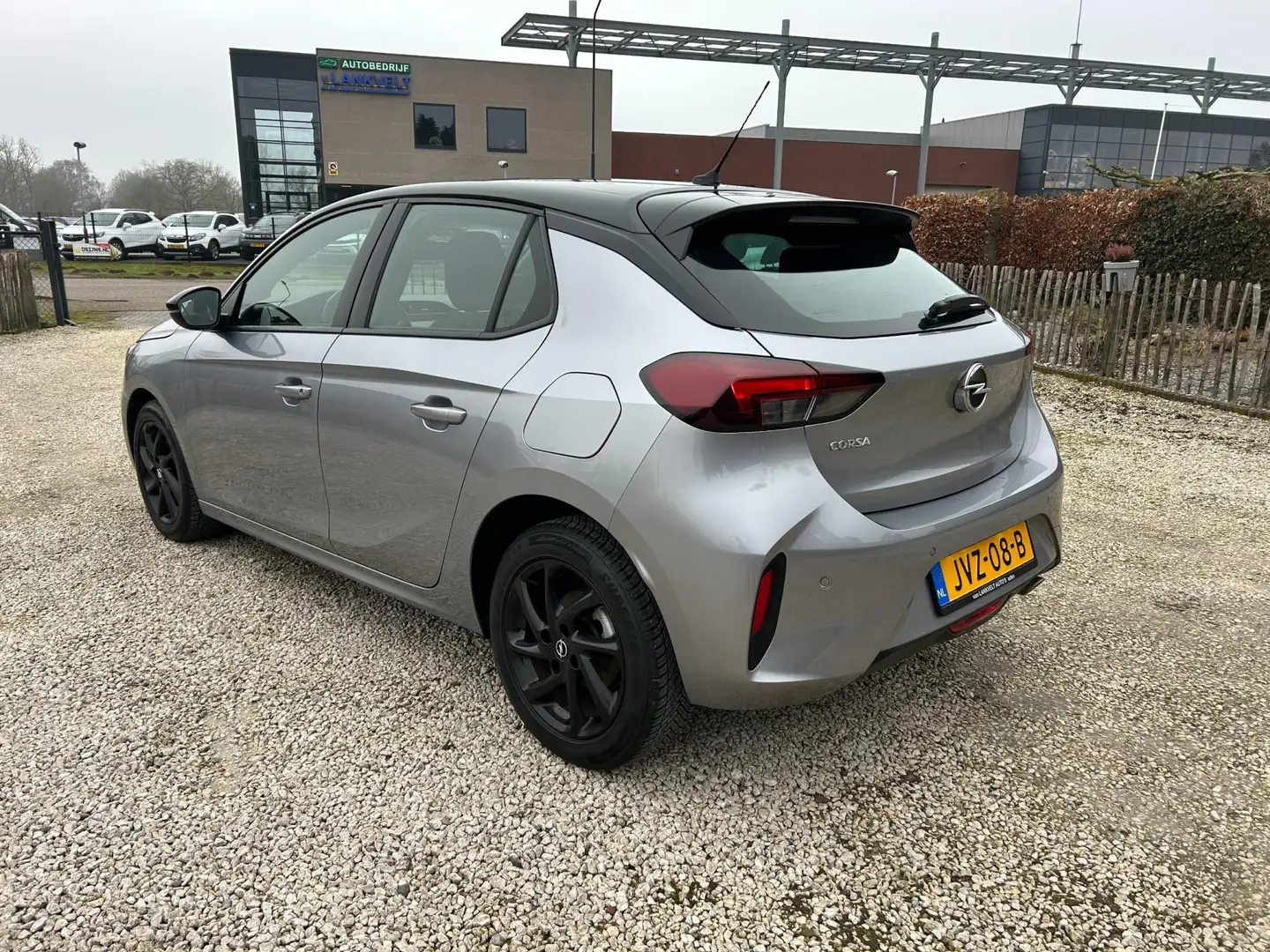 Opel Corsa 1.2 101pk GS Line Sport, Apple Carplay, stoelverwa Grau - 2