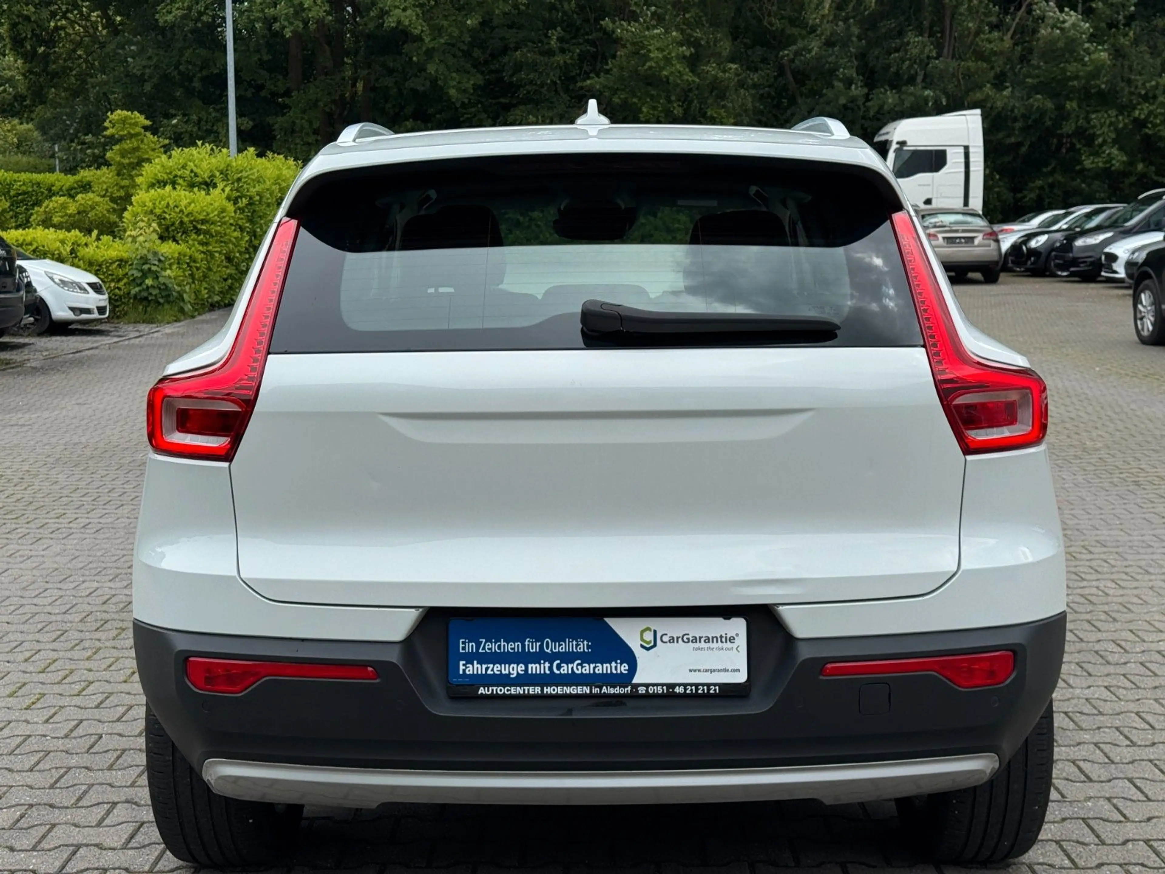 Volvo XC40 Momentum 2WD Garantie *Leder* Navi*CarPlay — photo 9