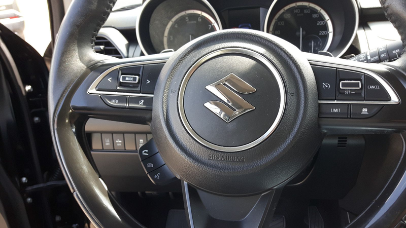 Suzuki Swift 1,0 Comfort+ AT — photo 9