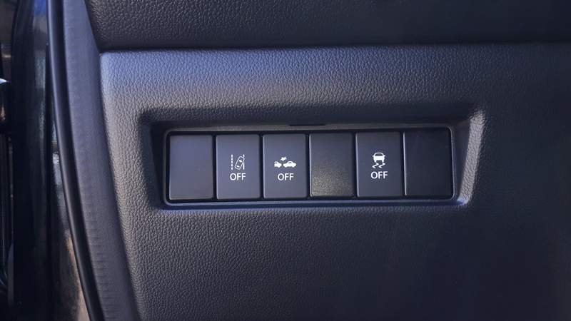Suzuki Swift 1,0 Comfort+ AT — photo 8
