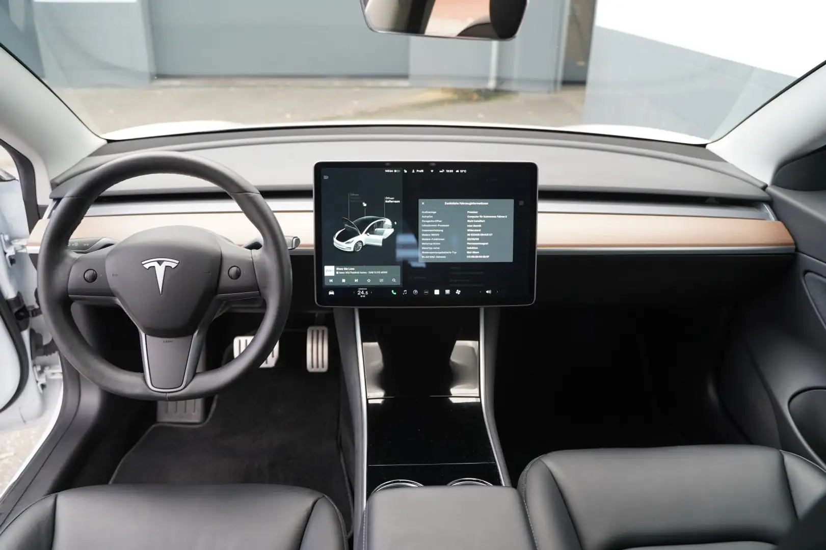 Tesla Model 3 Performance *Mwst. ausweisbar* Weiß - 2