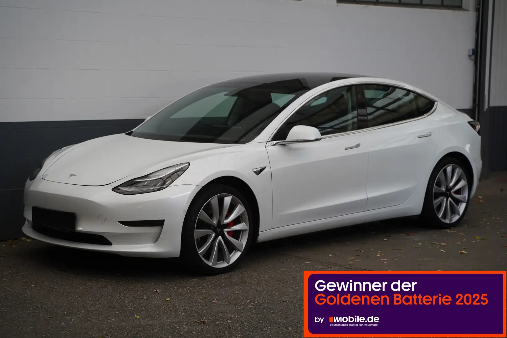 Tesla Model 3 Performance *Mwst. ausweisbar* Weiß - 1