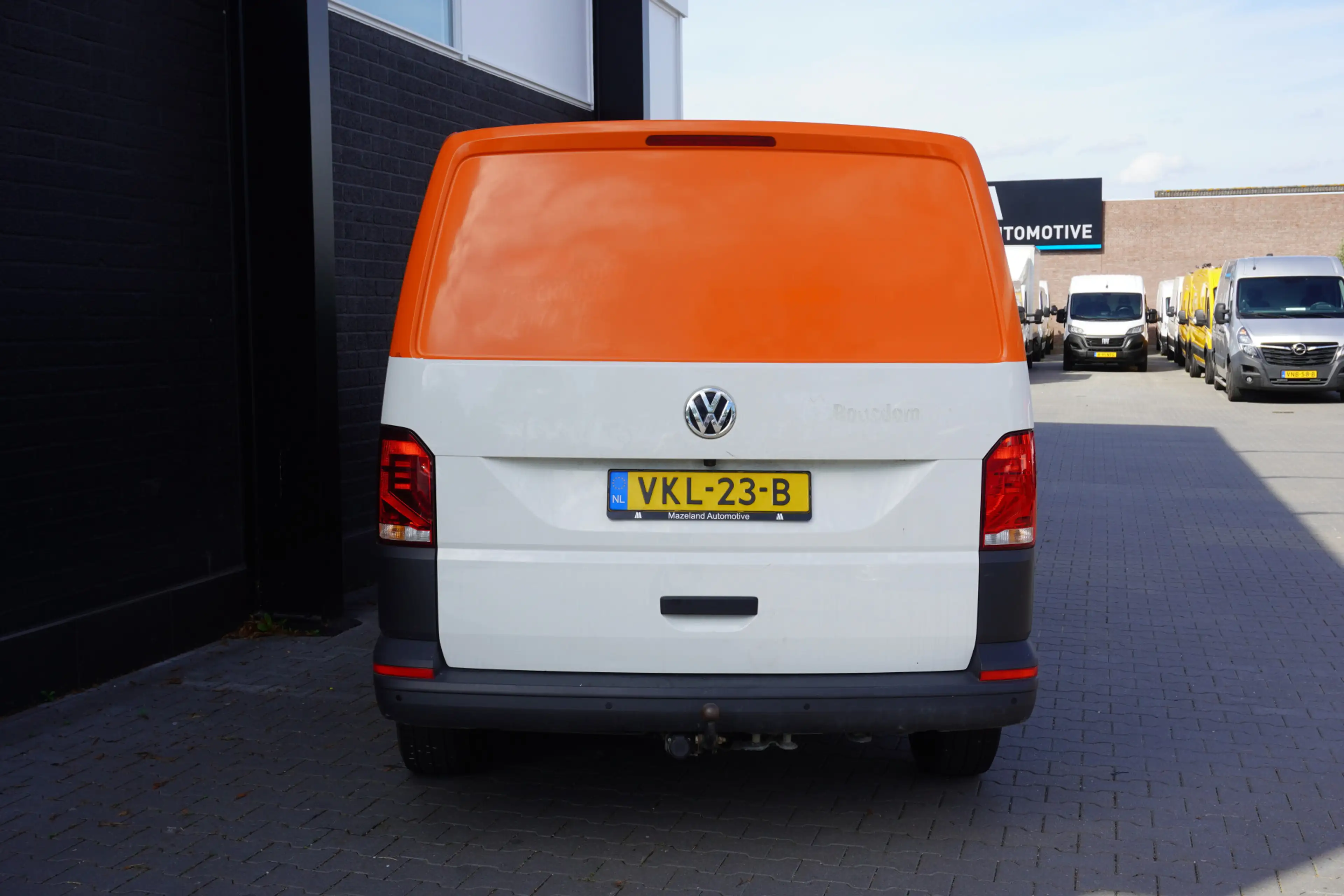 Volkswagen T6.1 Transporter 2.0 TDI L2 EURO 6 - Airco - Navi - Cruise - €13.95 — photo 8