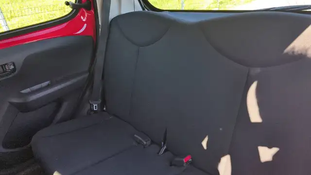Citroen C1 view 9