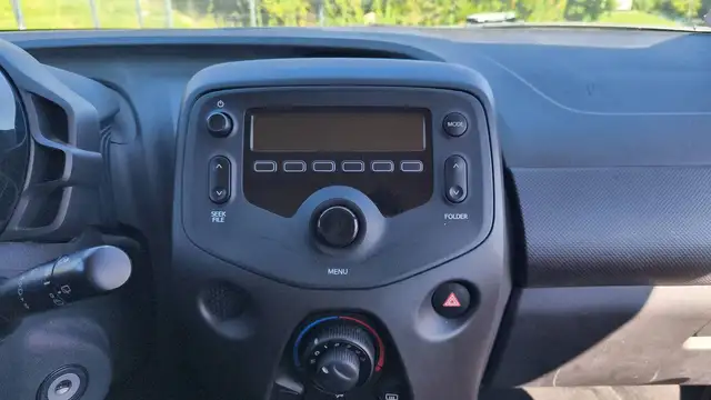 Citroen C1 view 13