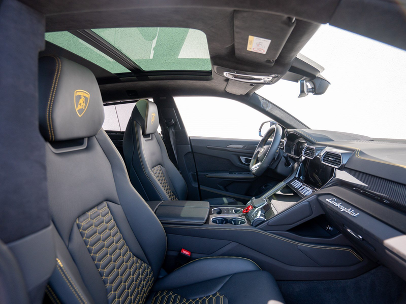 Lamborghini Urus S 23" B&O PANO MASSAGE NACHTSICHT PARK-ASSIST BLU — photo 9