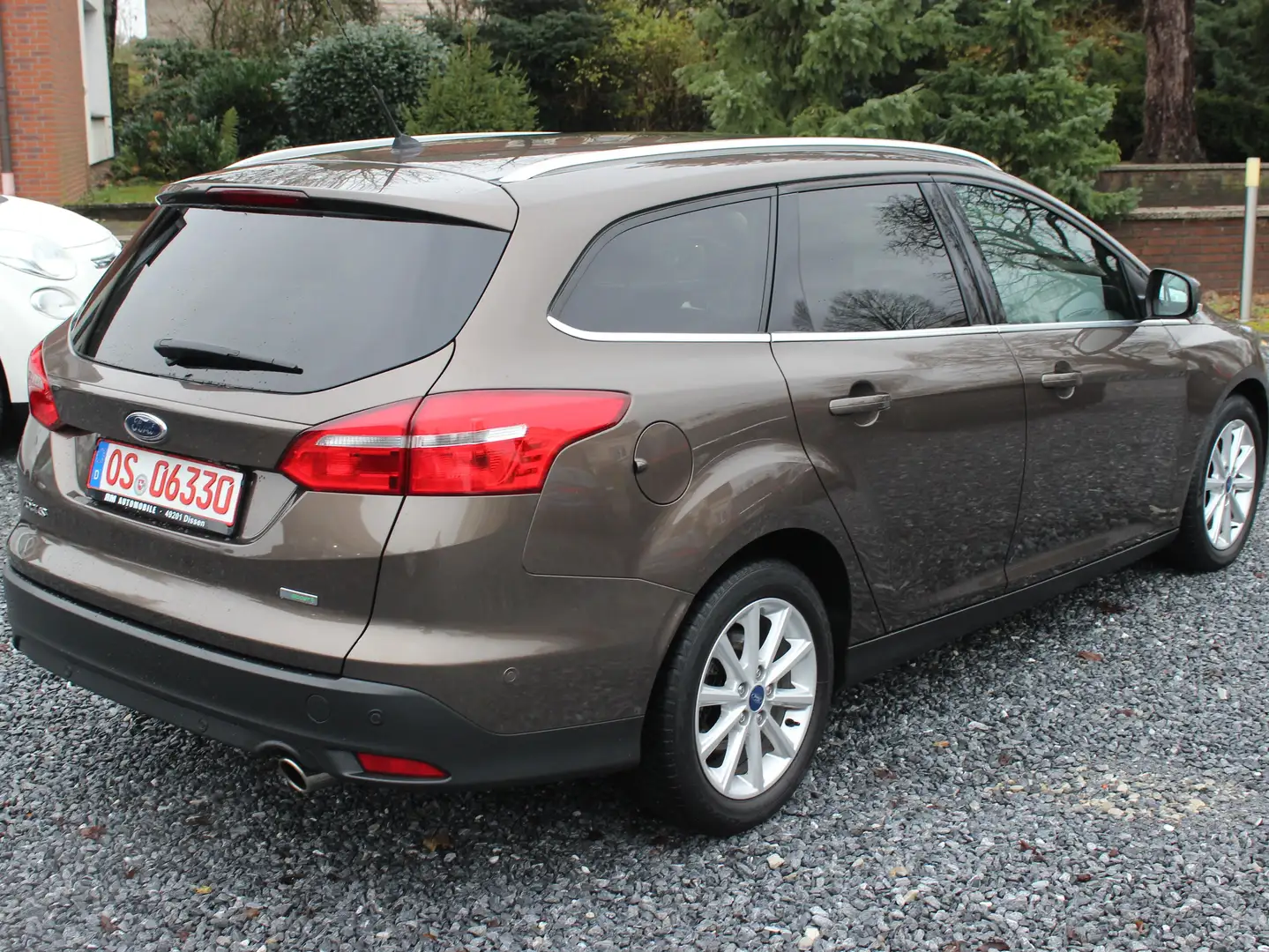 Ford Focus Titanium*HU.AU.NEU*Finanzierung* Brun - 2