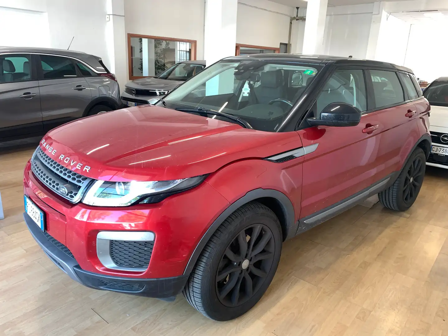 Land Rover Range Rover Evoque 5p 2.0 td4 HSE Dynamic 150cv auto Rosso - 1