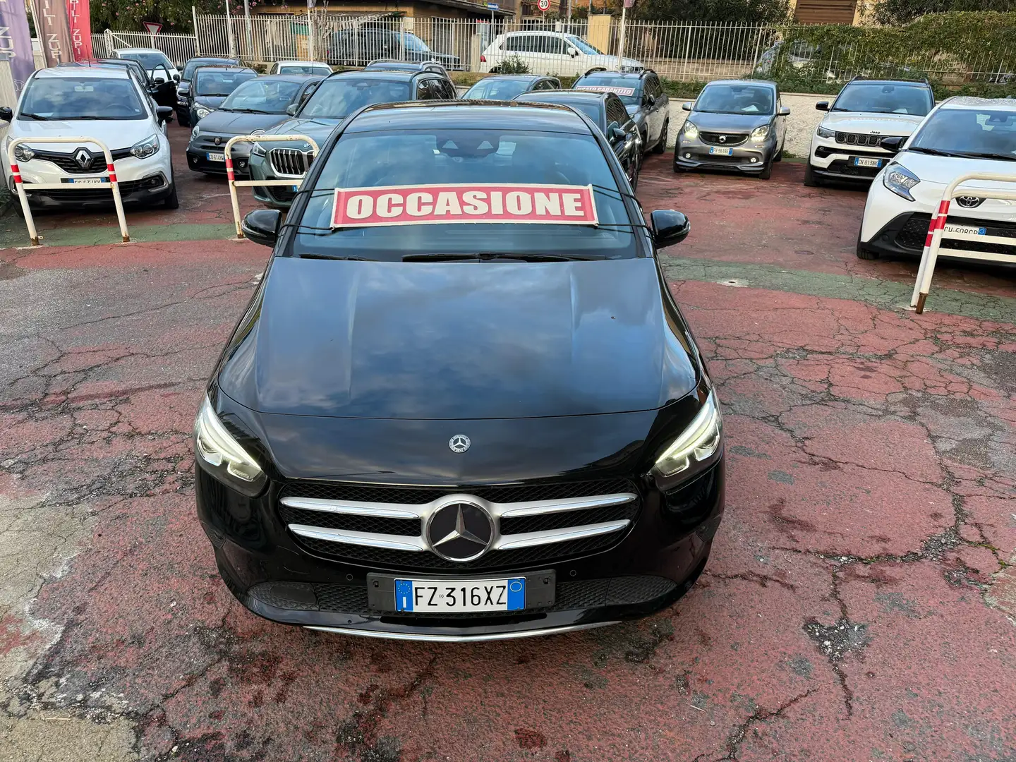 Mercedes-Benz B 180 d All. Sport plus **UNICO PROPRIETARIO** Nero - 2