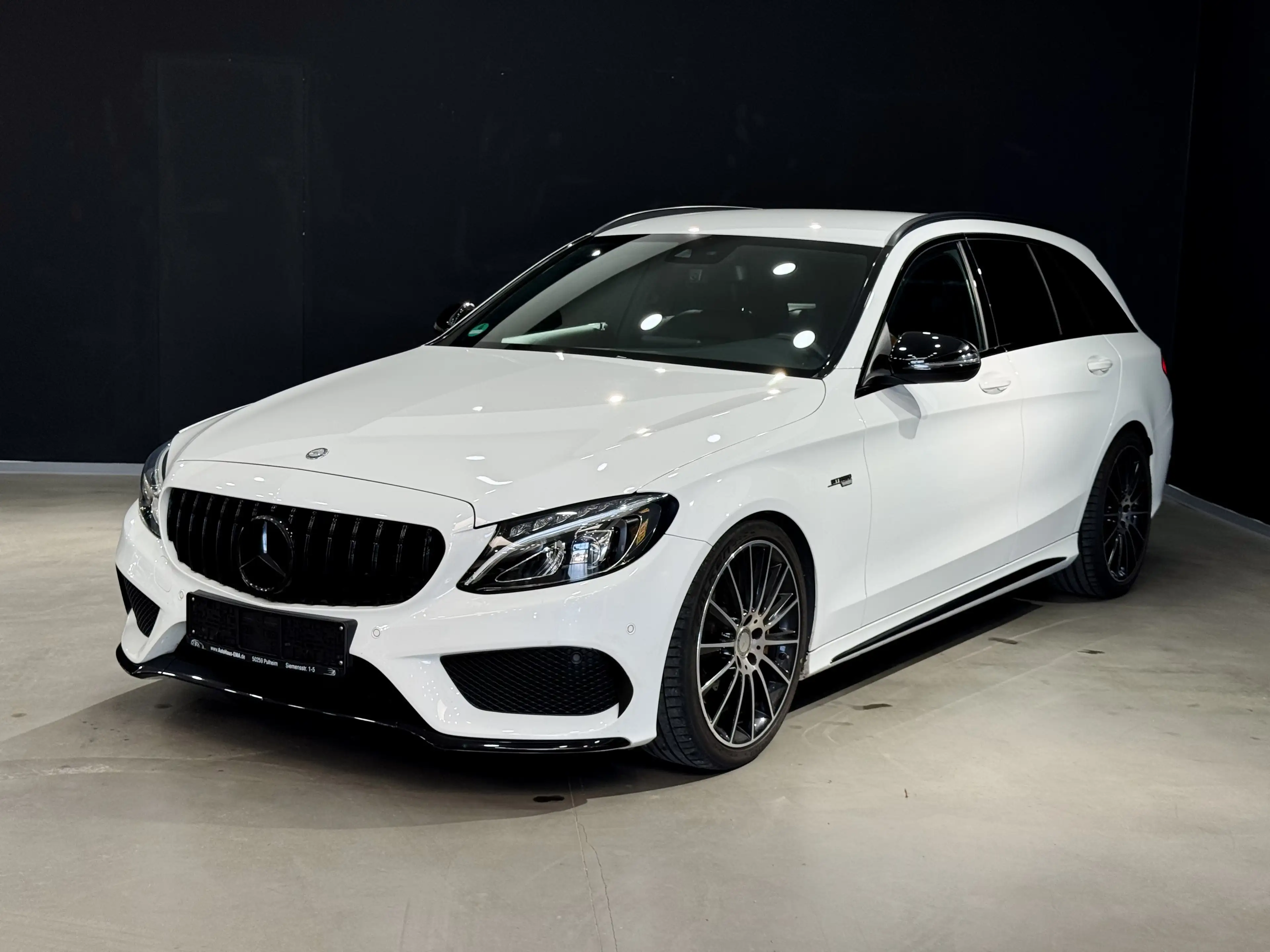 Mercedes-Benz C 250 CGI T*AMG*NAVI*Memory Sitze*VOLL Leder*SitzHz.*