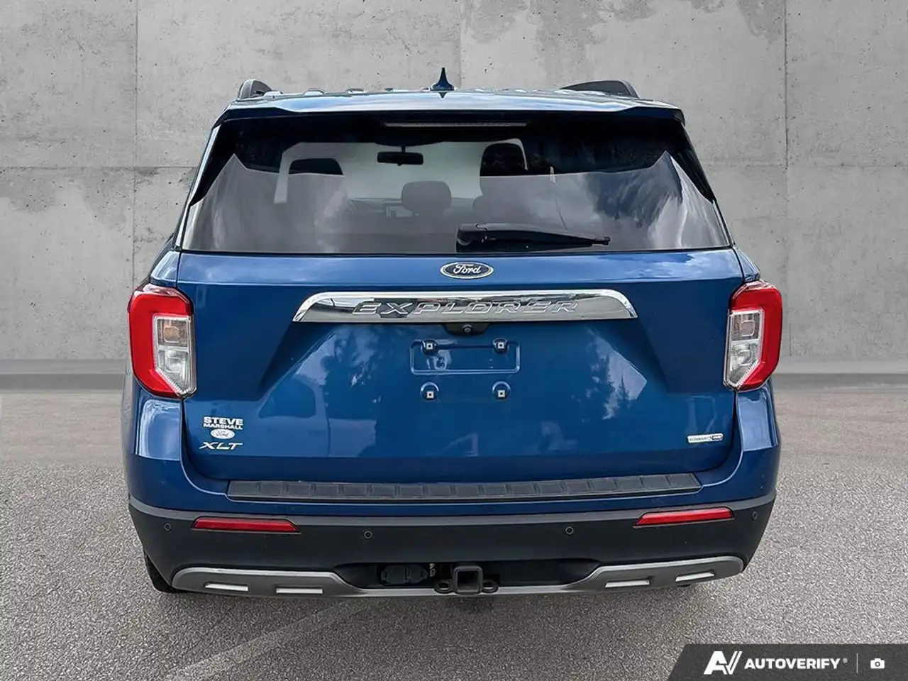 Ford Explorer снимка Ford Explorer