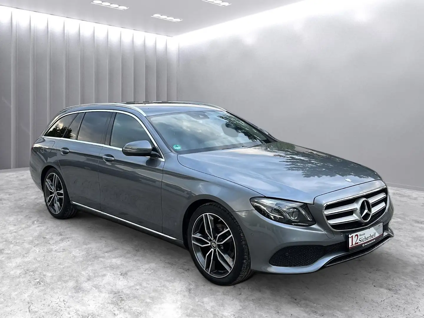 Mercedes-Benz E 220 E220d  T-Modell *Lückenlos/8fach/Tempo/Navi/LED* Gris - 1