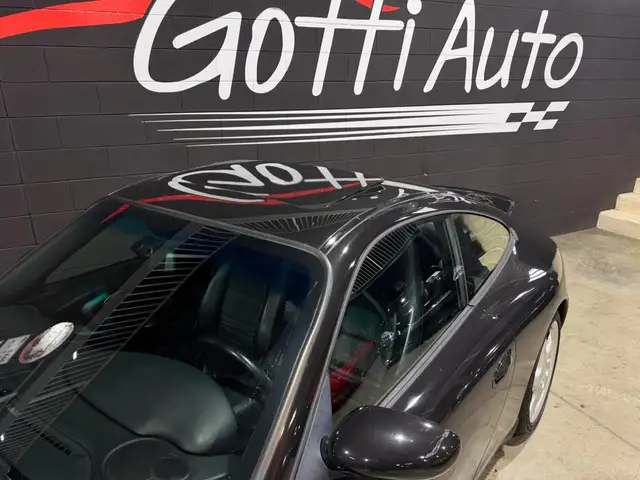 Porsche 911 view 10