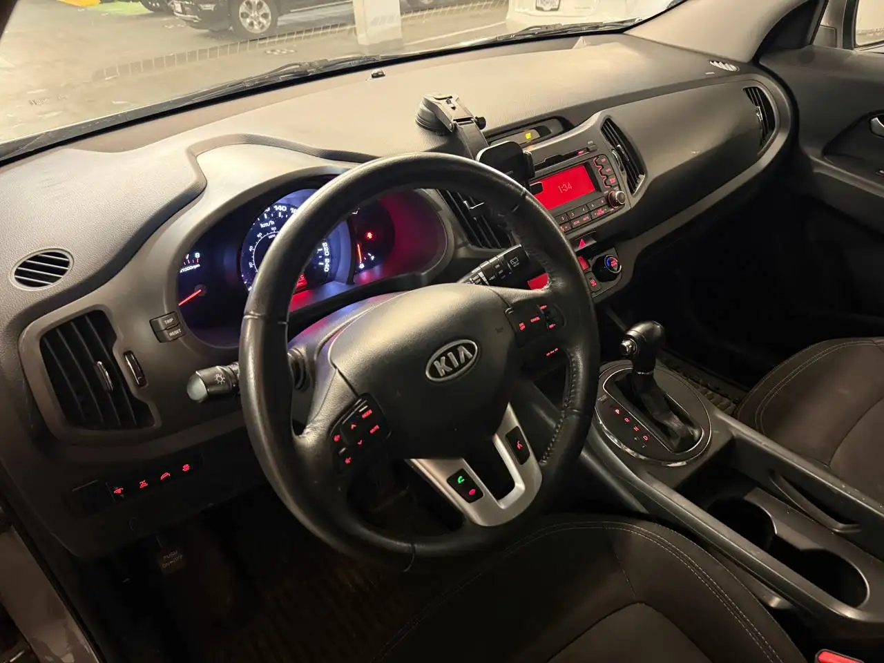 Kia Sportage снимка Kia Sportage