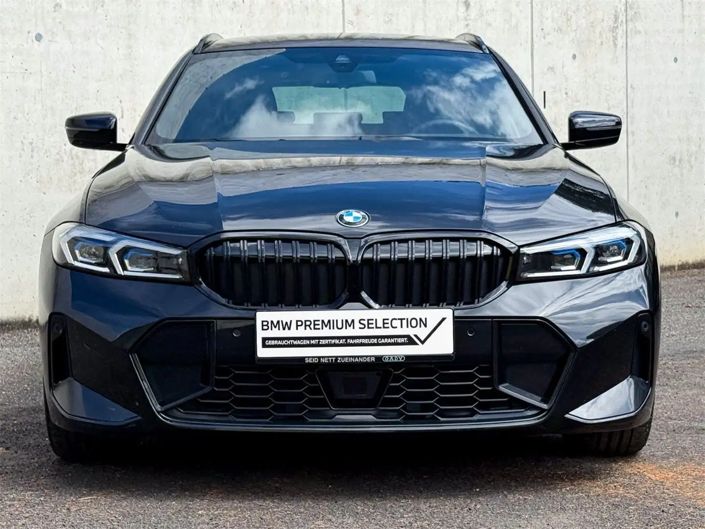 BMW 320 d xDrive Schwarz - 2