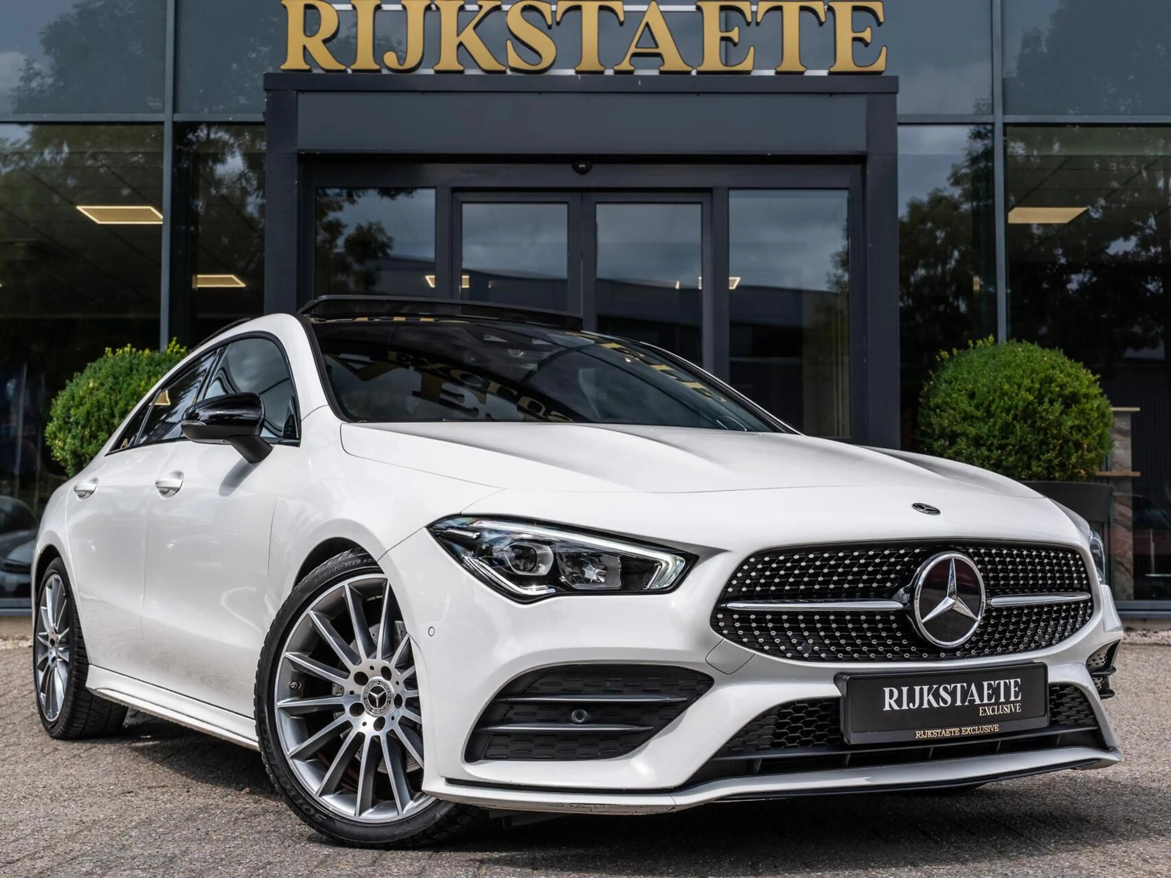 Mercedes-Benz CLA 200 AMG|PANO|CAMERA|SFEERV.|45S PAKKET — photo 5
